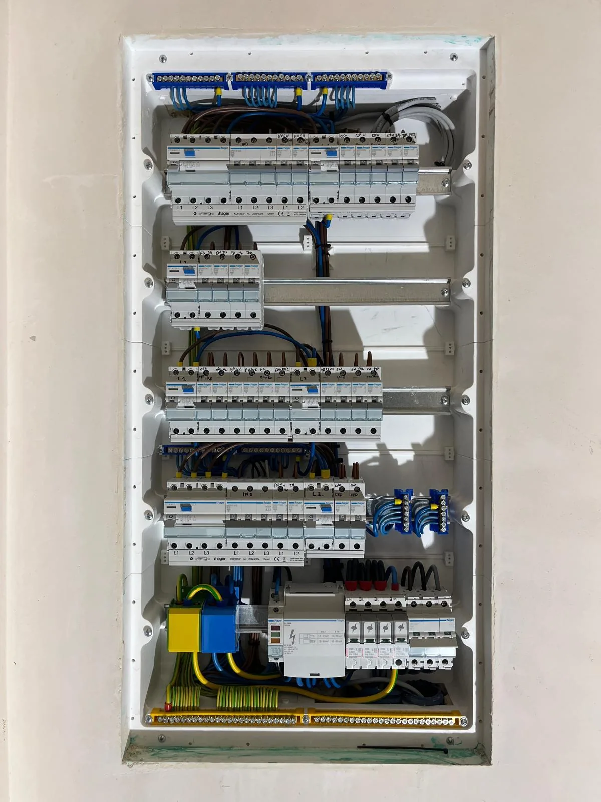 Nowe instalacje i przyłącza — realizacja firmy Elektryk Lewandowski